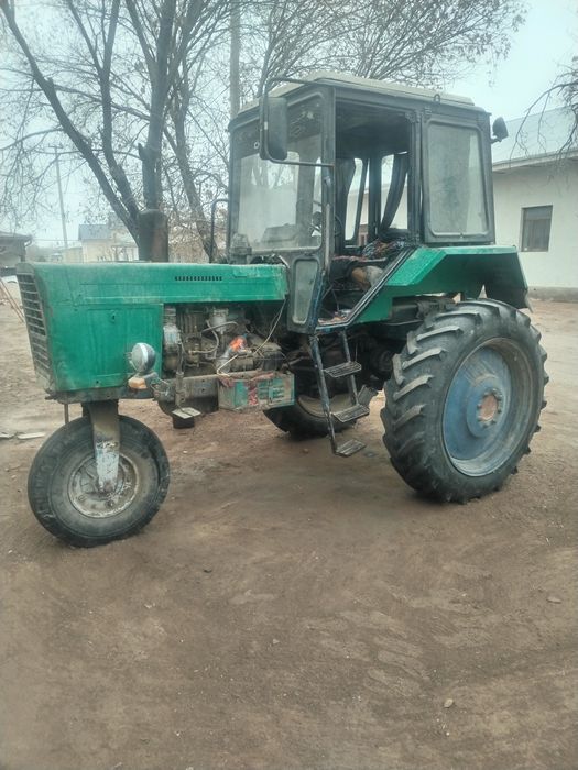 Mtz 1991 yil xolati zor hamma joyi ishlaydi ishga tayyorr