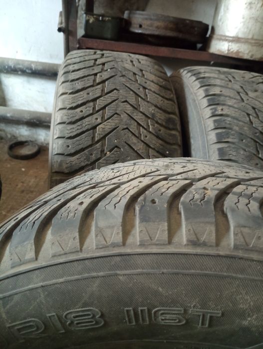 Продам шины зимние