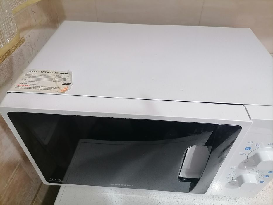 Микроволновка б/у