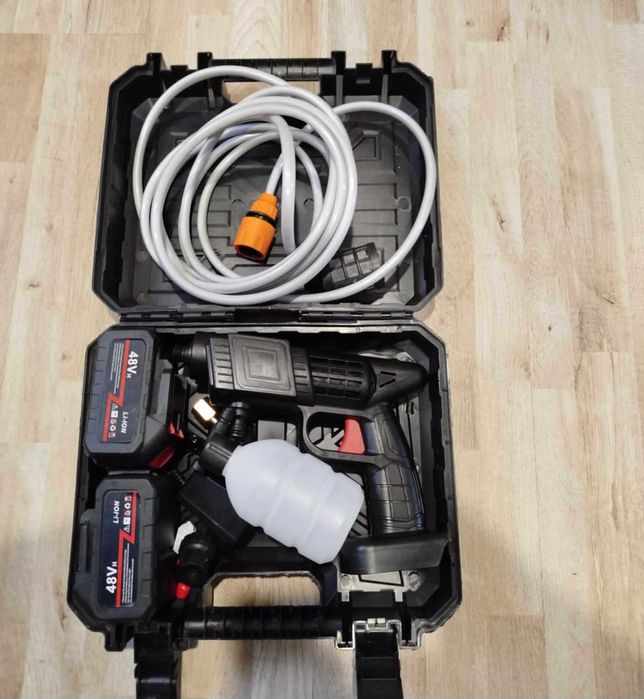 Промо!Акумулаторна водоструйка с 2 батерии