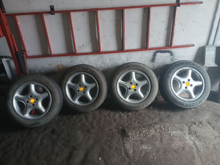 Продам легкосплавные диски R15.  4*100