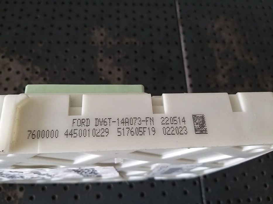 Panou sigurante 2.0 tdci ford kuga 2 dm2 30s517605f19 dv6t14a073fn 517605f19