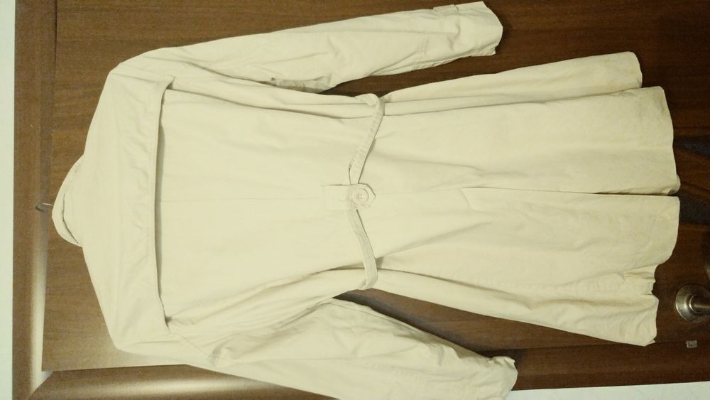 Продам плащ женский