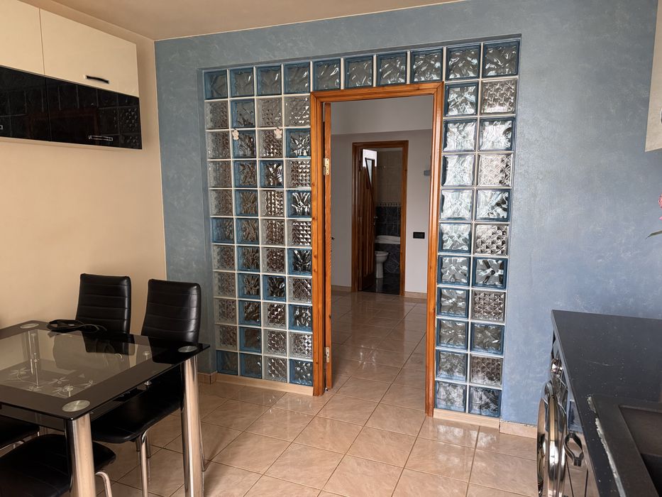 Apartament 3 camere complet utilat