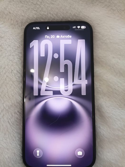 iPhone 16 Plus в отличном состоянии