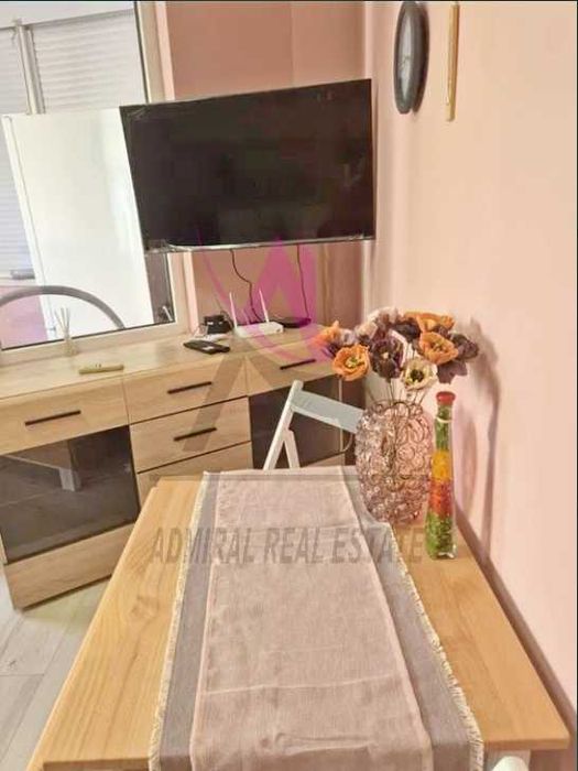 Дава се под наем Двустаен апартамент в Варна, Бриз - 58 кв.м за 550 € - Снимка #1