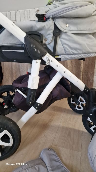 Cărucior Adamex Barletta 3 în 1 Floral