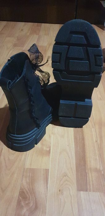 Продавам Чисто Нови боди