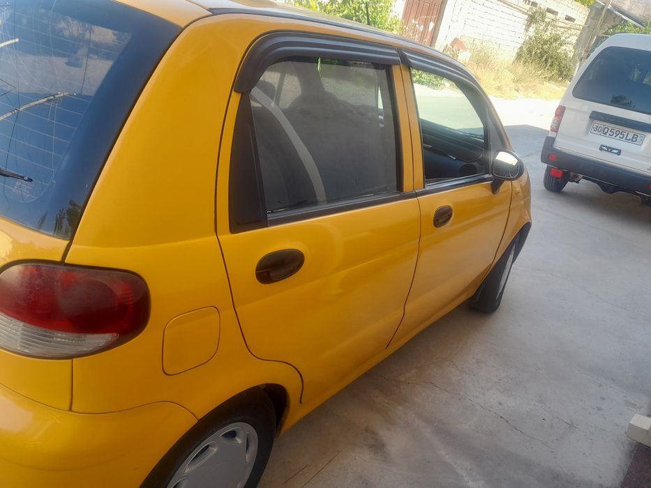 САРИК МАТИЗ сотилади