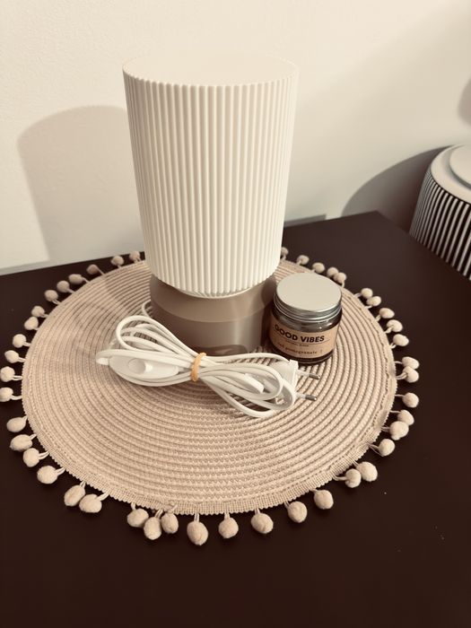 Nordic Glow – модерна нощна лампа