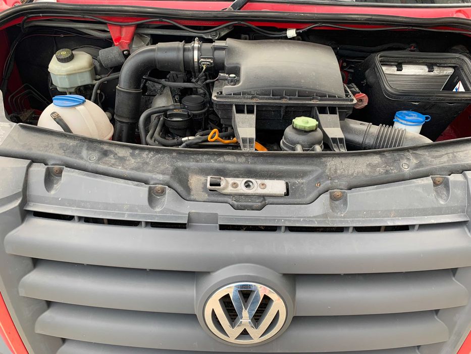 Dezmembrez PIESE Volkswagen CRAFTER 2.5 TDI BJK,BJL,BJM EURO 4 2008 punte simpla 48/11 51/13