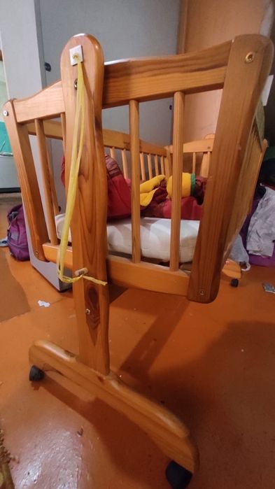 Б/У детская кровать