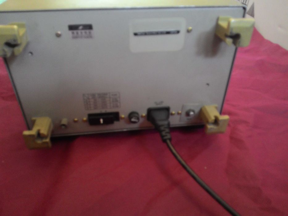 Продавам (може би) стар работещ японски ултразвуков дефектоскоп.