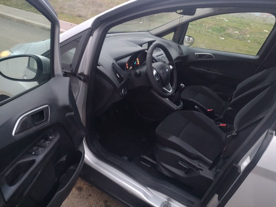 Ford B-Max 2015  Benzina***Navi...Recent Adusa