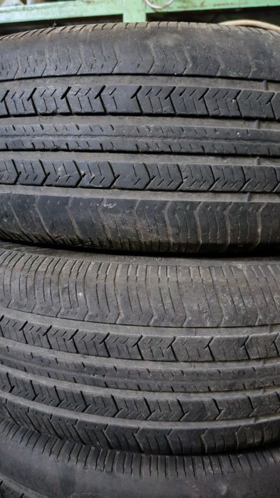 Балон автошина. Для легковых автомашин.