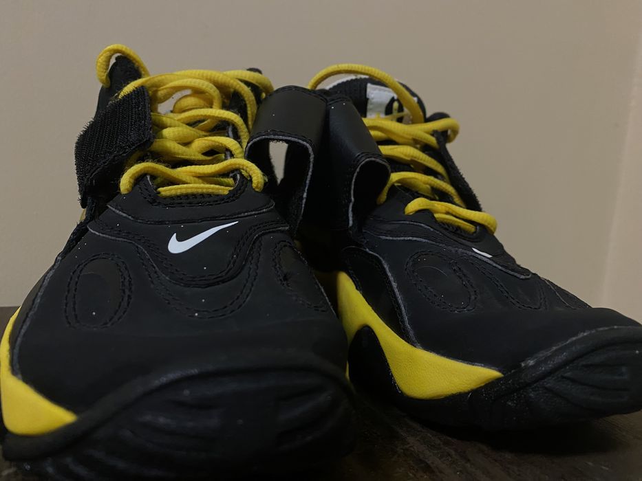 Детские Оригинальные Кроссовки Nike (35)