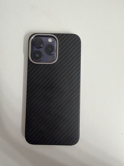 Iphone 14 pro max purple