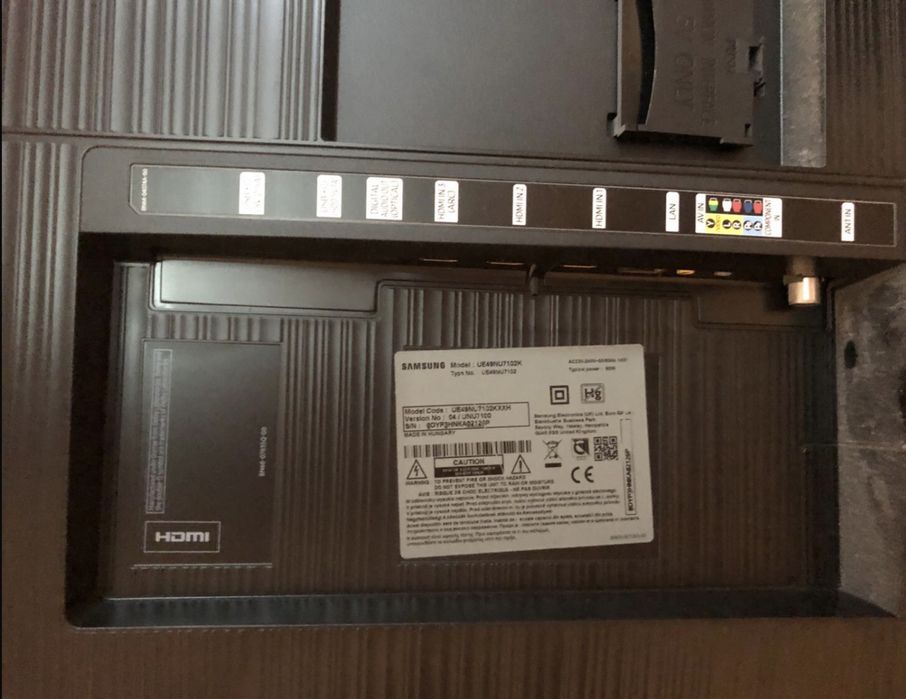 Vand televizor  Smart Samsung