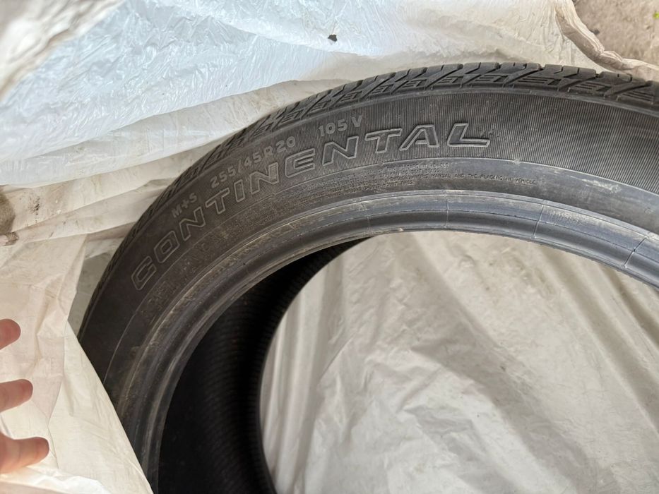 255/45/20 летние continental cross contact