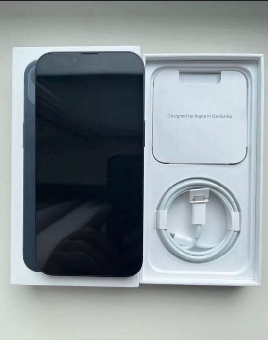 Продается Айфон 13,128гб,