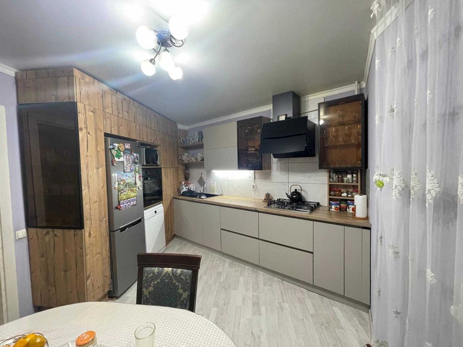 Продажа 3-комнатной квартиры