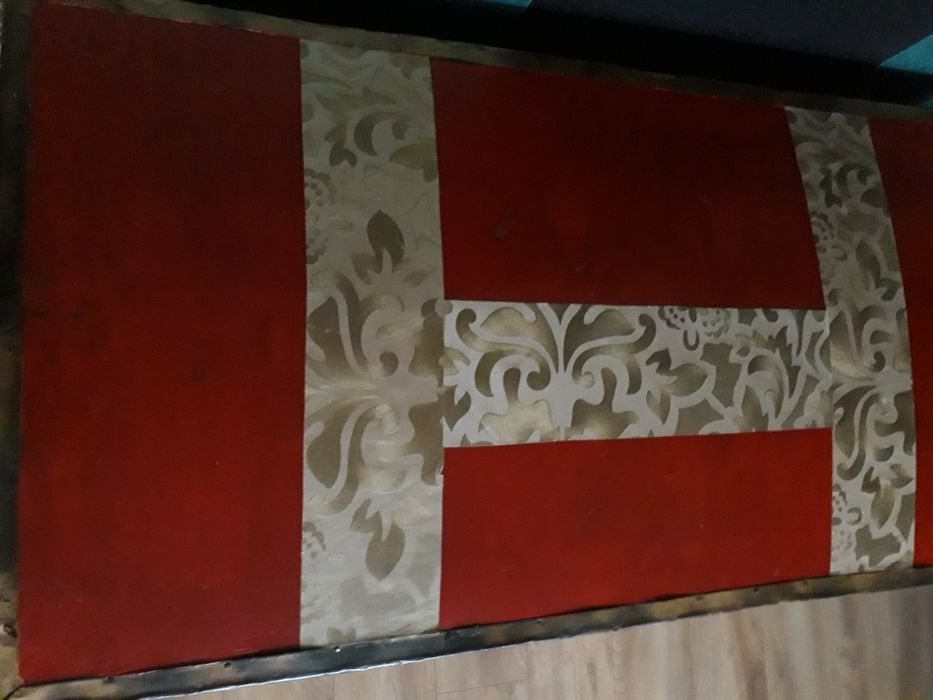 Продам деревянный сундук