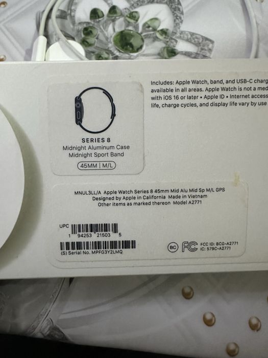 Apple Watch 8.  45 mm хорошим состоянии