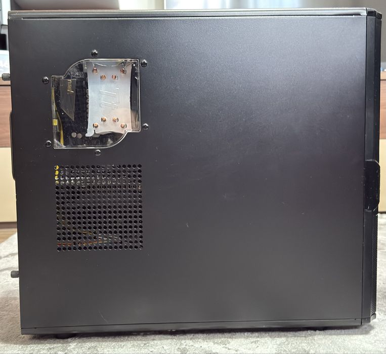 PC i5 - 2500K - 16 GB DDR3 - nVidia GTX750TI - SSD + HDD -  2 x DVD-RW - Fan Controller