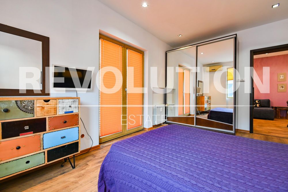 Дава се под наем Тристаен апартамент в София, Център - 96 кв.м за 1500 € - Снимка #5