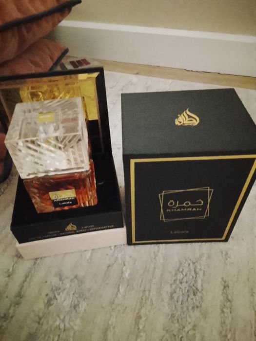 Продам срочно парфюм