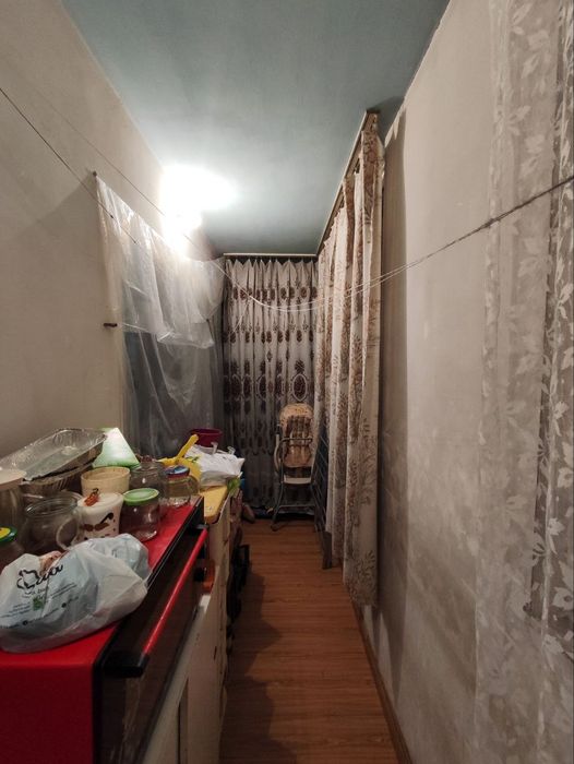 Продаётся 2х комнатная Чиланзар 20 квартал