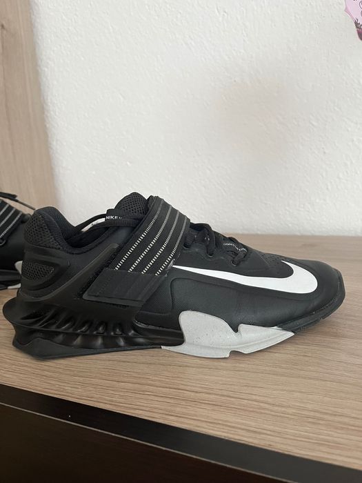 Щангетки Nike Savaleos