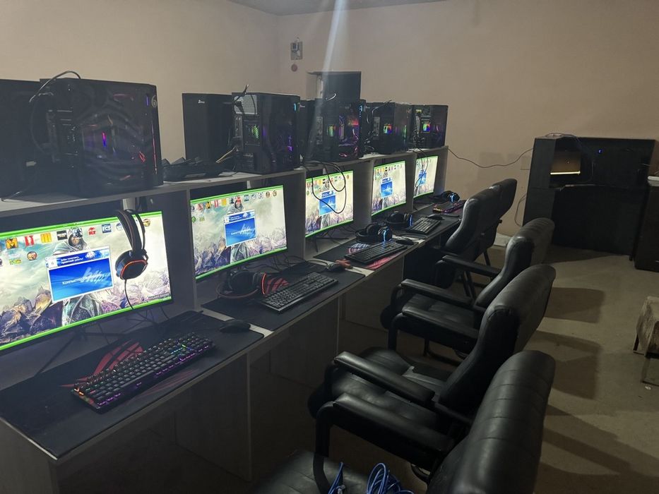 Kompyuter xona sotiladi