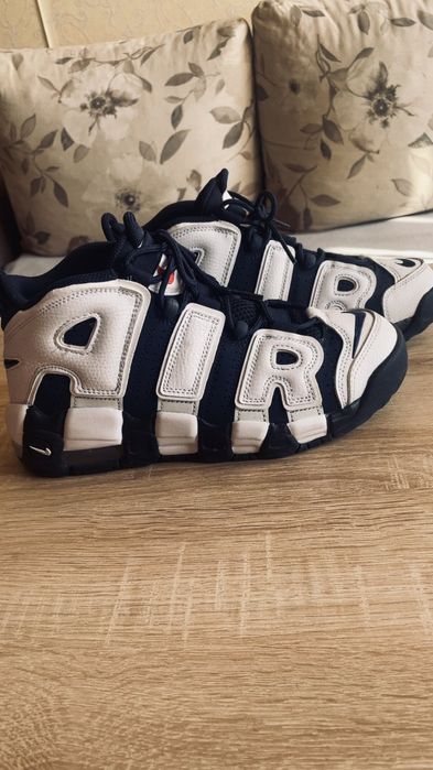 Nike Air Uptempo 39 number