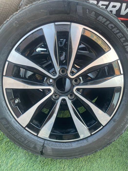 Jante Mercedes R 17 5x112 C class in 2 latimi cu 245 45 17 si 225 50 17 michelin
