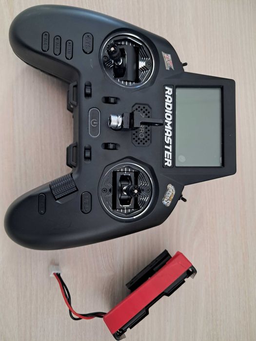 Radiocomanda Radiomaster Zorro + AG01 gimbals + geanta