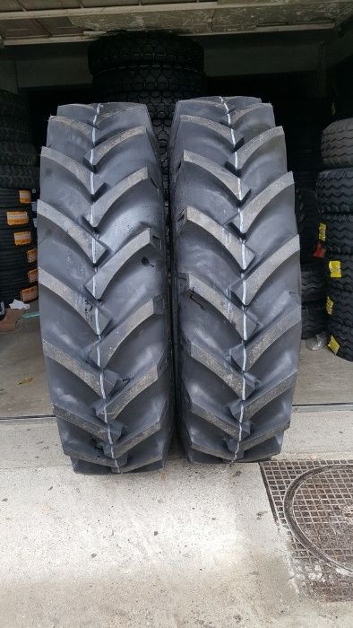 Cauciucuri noi 13.6-36 OZKA 8 pliuri anvelope tractor DEUTZ