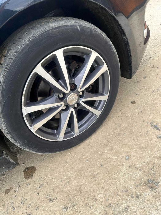 НА  ЧАСТИ Toyota Avensis 2.0 D-4D 124к.с 2012г