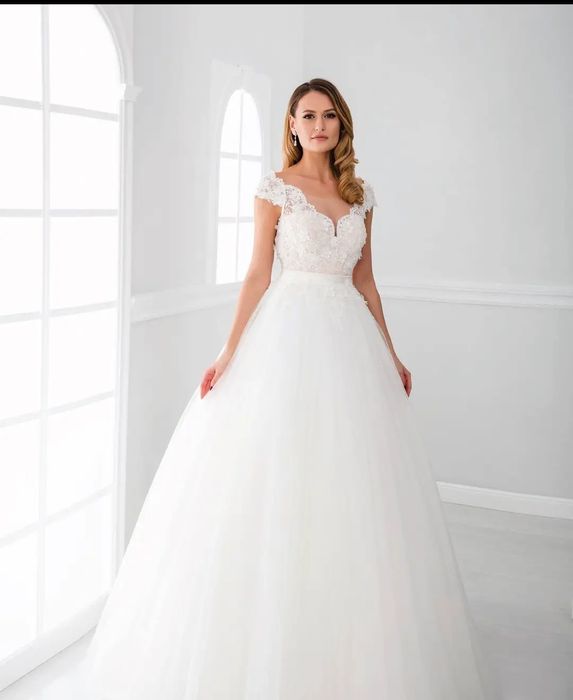 Vând rochie de mireasa