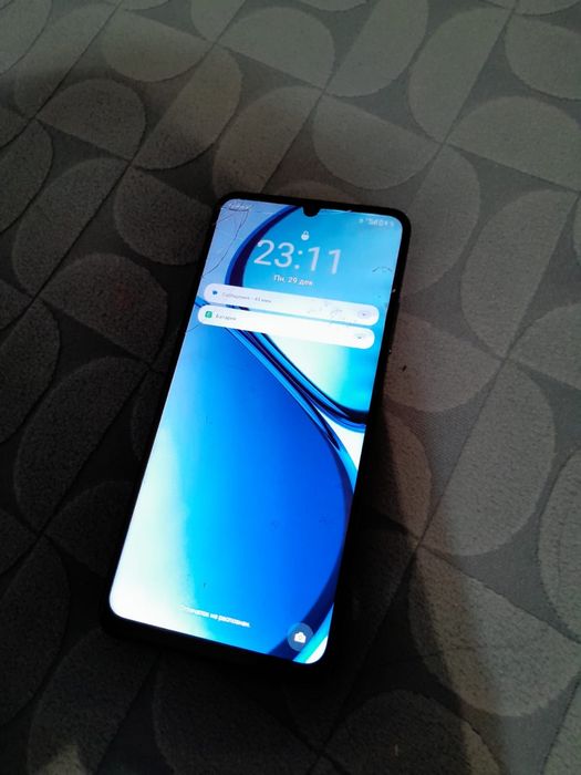 realme 61c телефон