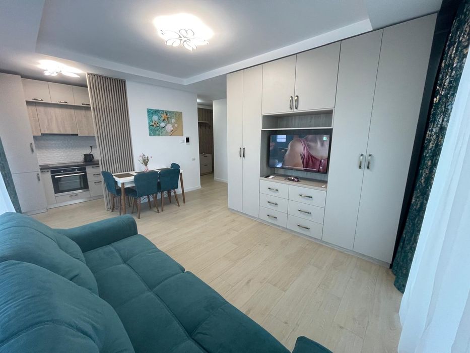 Apartament de inchiriat, bloc nou
