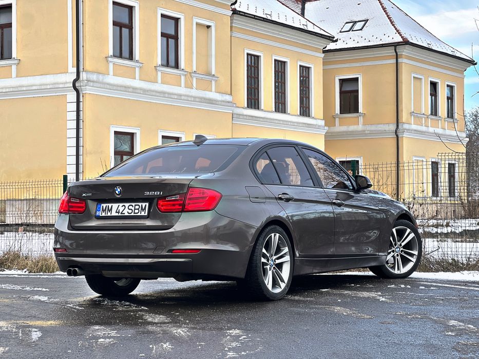Bmw F30 328i xdrive 2,0-245cai /SUA/ piele /navi/ inmatriculat RO