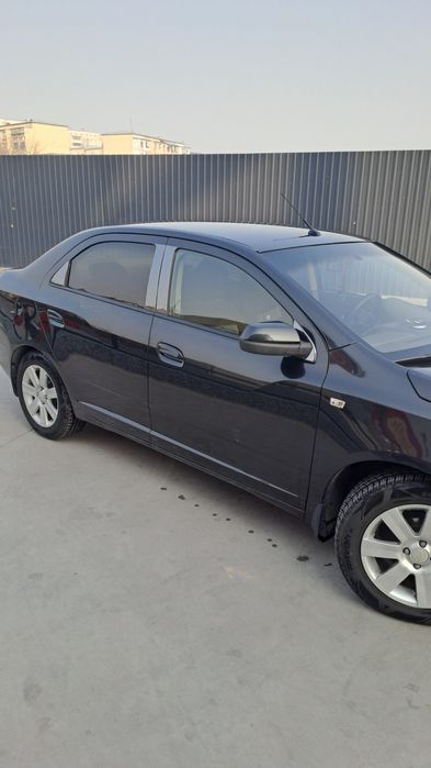 Прадается кобальт. Кобальт сотилади. Йили 2014 автомат.