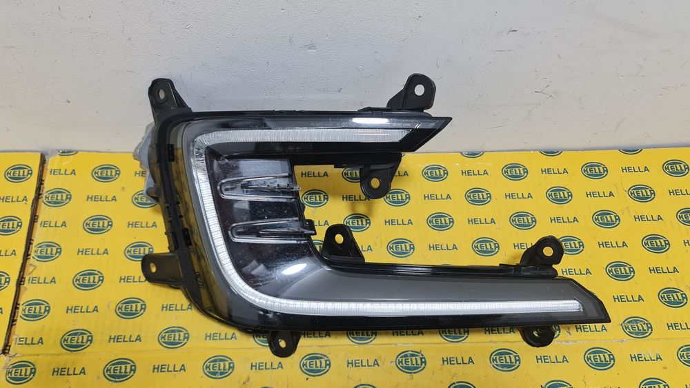 Lampa proiector led drl dreapta bara fata VW Passat B8  GTE 3G0941056A