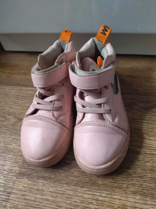 Ботинки на девочку