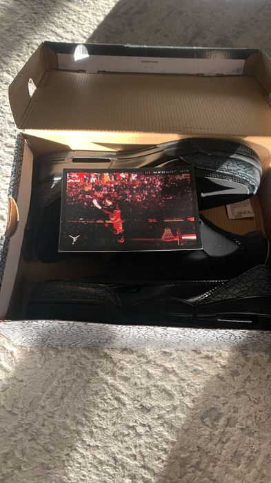 Кроссовки продам