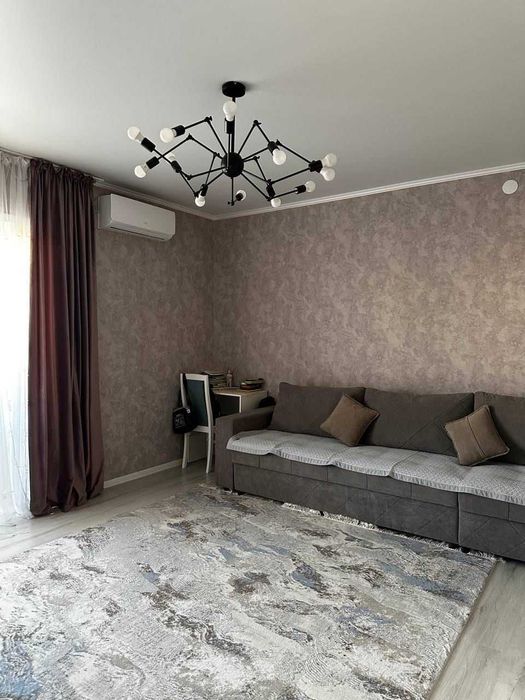 Продам 2 ком кв в ЖК Самал