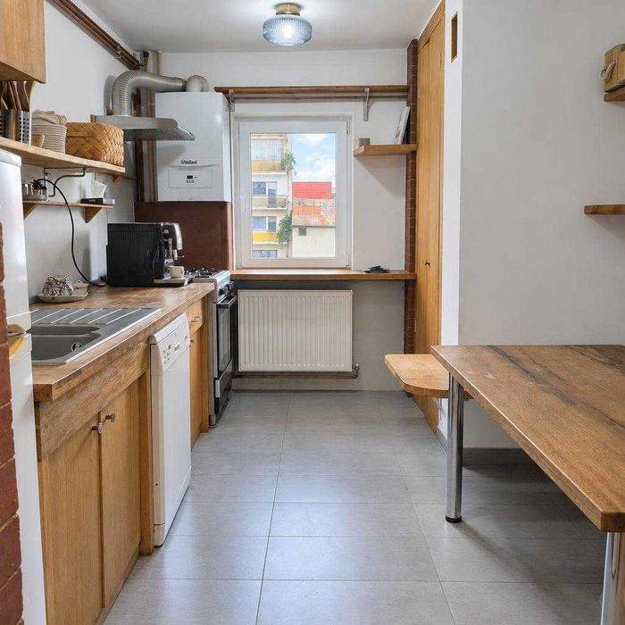 inchiriez apartament