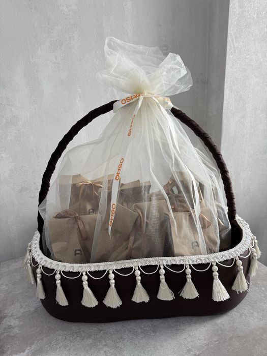 Продам коржын, калта , внутри посуда