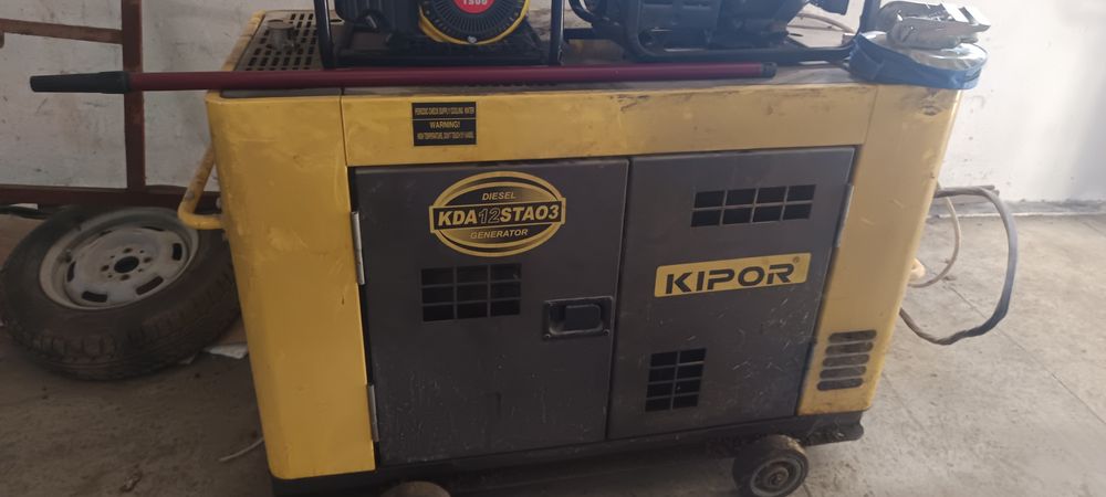 Генератор kipor kde12sta03